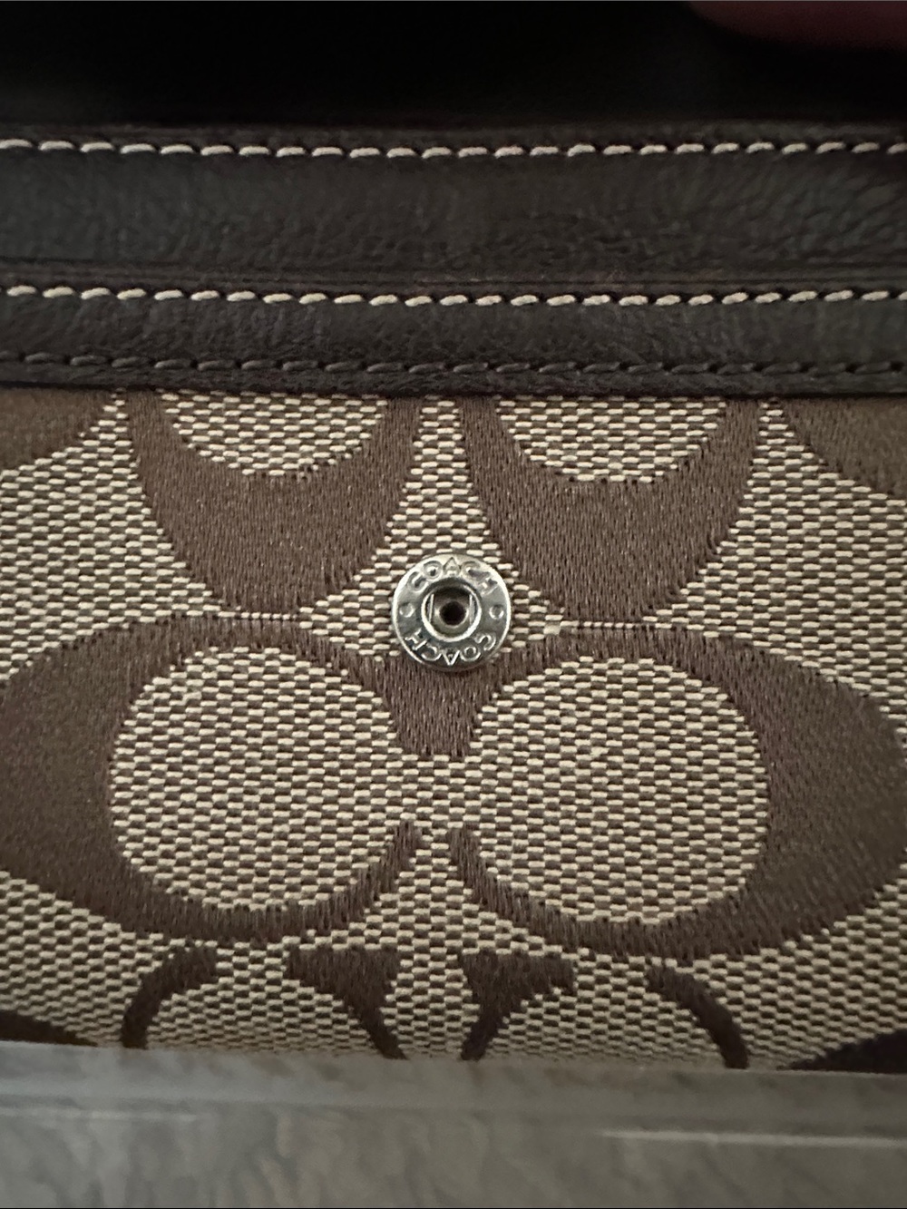 EUC Vintage Coach Brown Signature Canvas Key & Card Holder Wallet - Picture 7 of 11